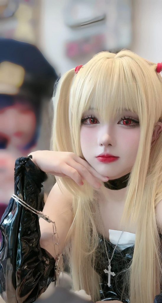 Shimianxiong Misa cosplay