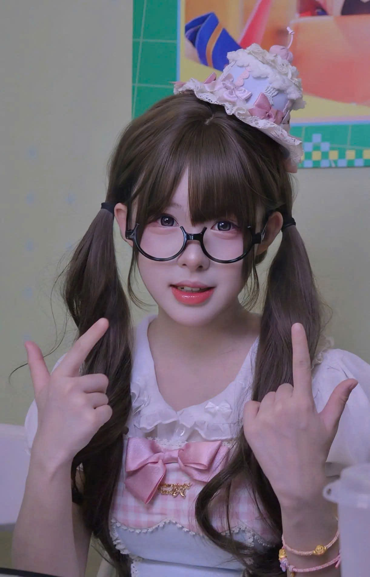 Insomniabear Cosplay Loli